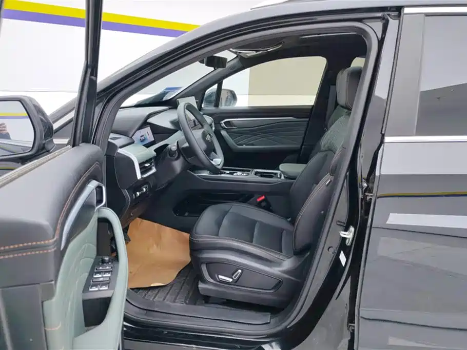 GEELY AUTOMOBILE HAOYUE L