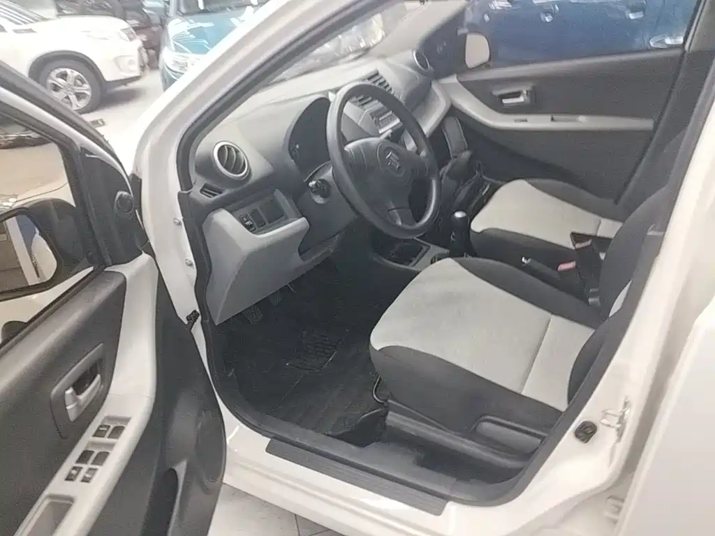 Suzuki Alto 2017 2013 Facelift 1.0L Manual Comfort