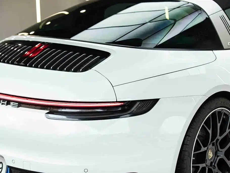 Porsche 911 2023 Targa 4 3.0T фото 8