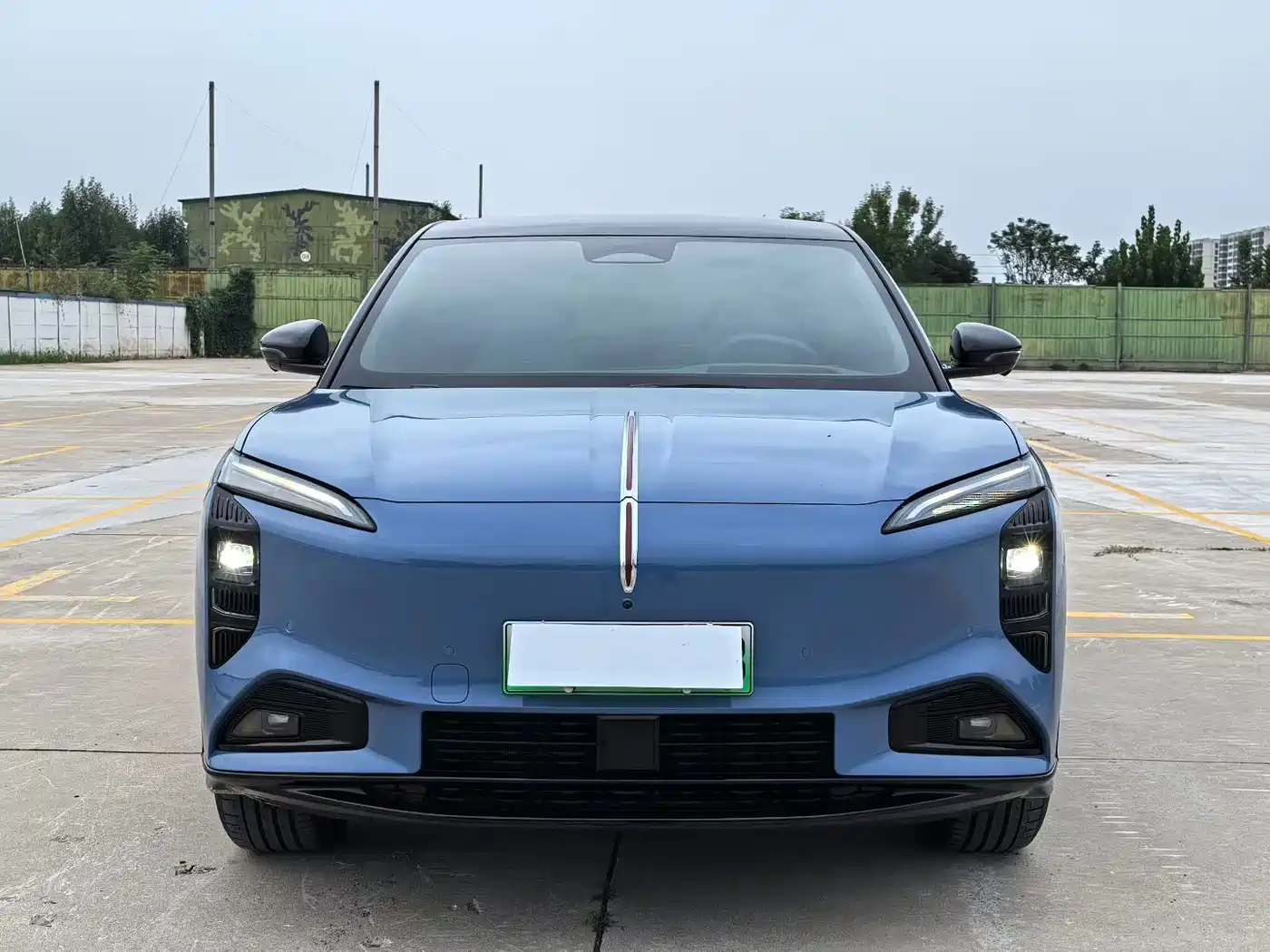 2025 Hongqi Tian Gong 08