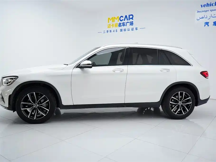 Mercedes-Benz GLC 2022 Facelift GLC 260 L 4MATIC Luxury Model фото 4