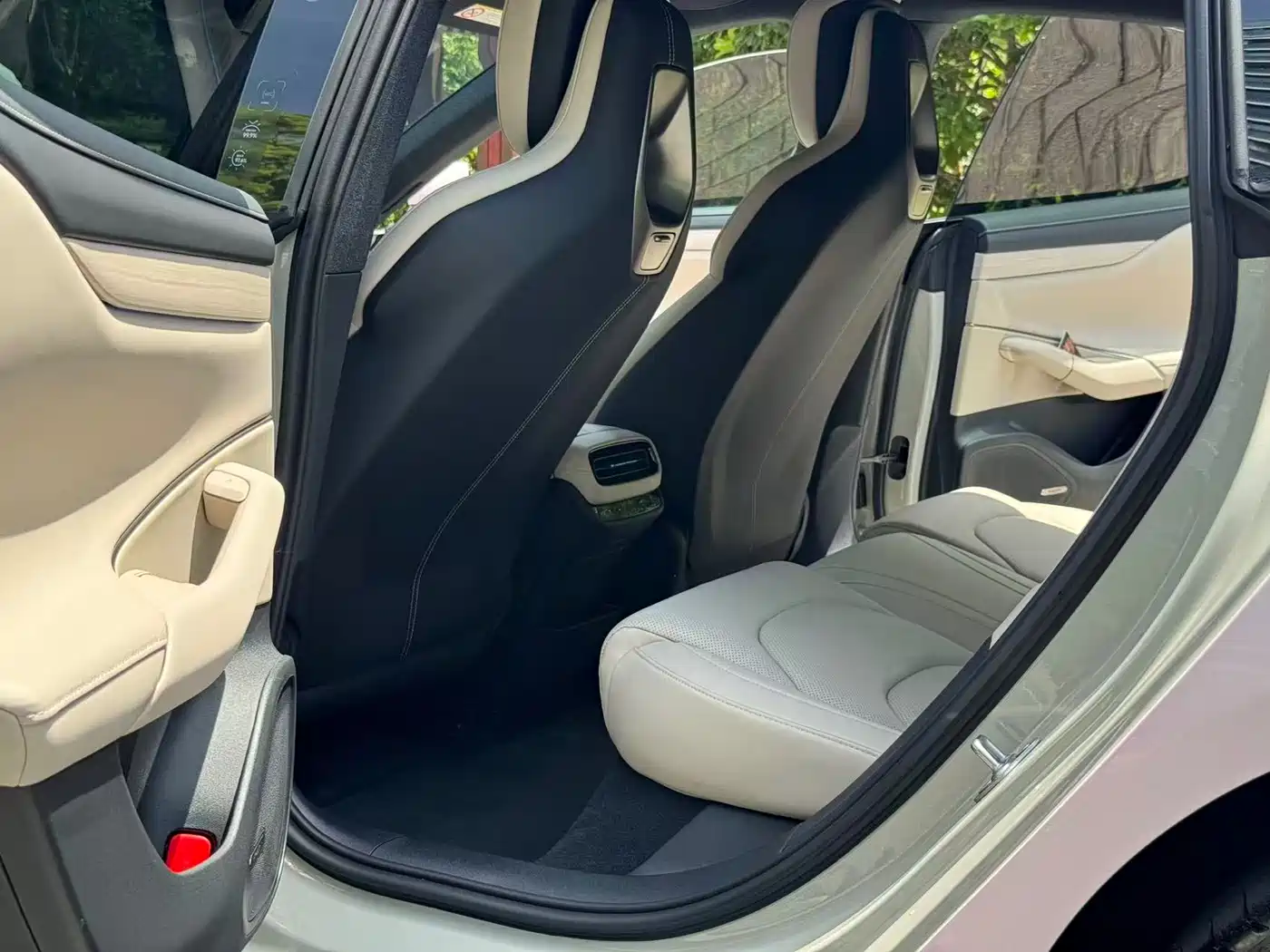 Xiaomi Auto Xiaomi SU7 2024 RWD Long Range Intelligent Driving Edition фото 6