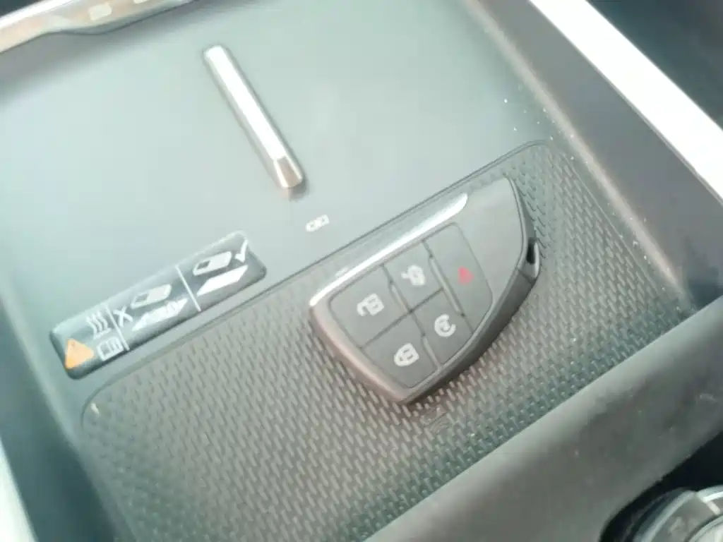 Buick LaCrosse 2024 2025 Model 28T Platinum Edition