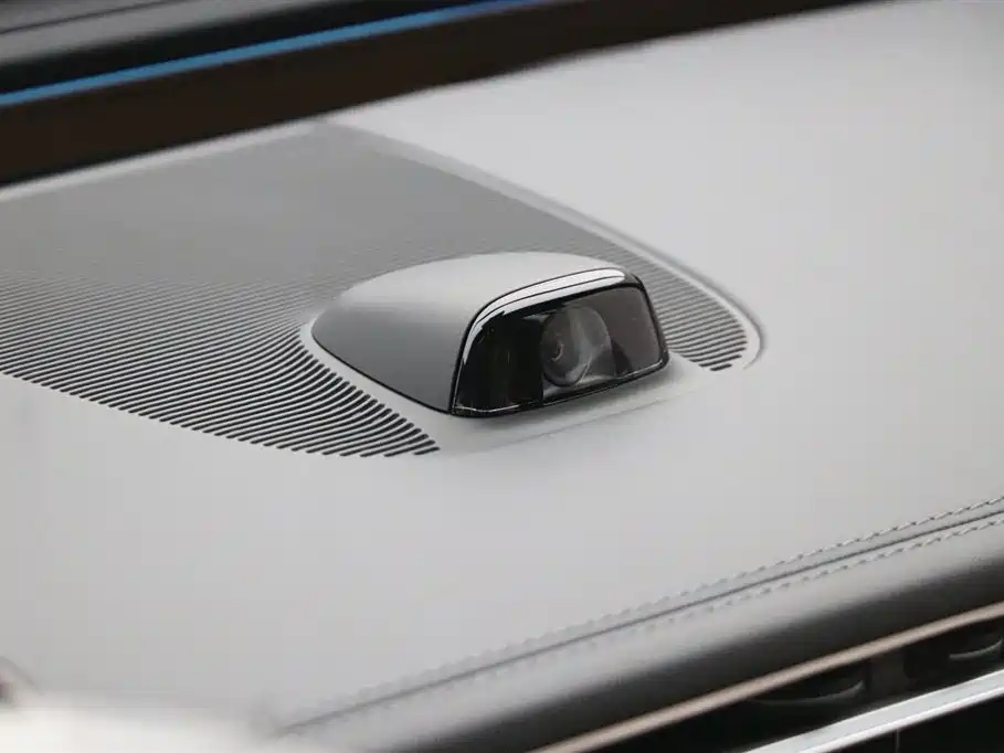 Фото MERCEDES-BENZ E-CLASS 2026 16