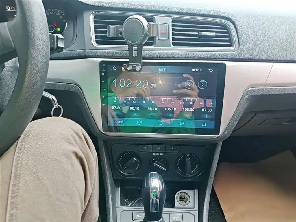 Volkswagen Lavida 2017 1.6L Automatic Trend Edition фото 13