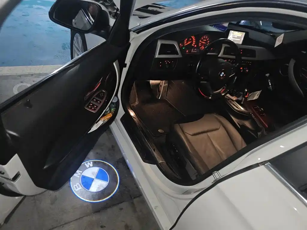 BMW 3 Series 2015 320Li Super Joy Fashion фото 14