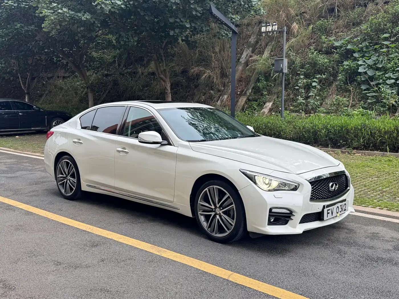 Infiniti Q50L 2015 2.0T Sport фото 3