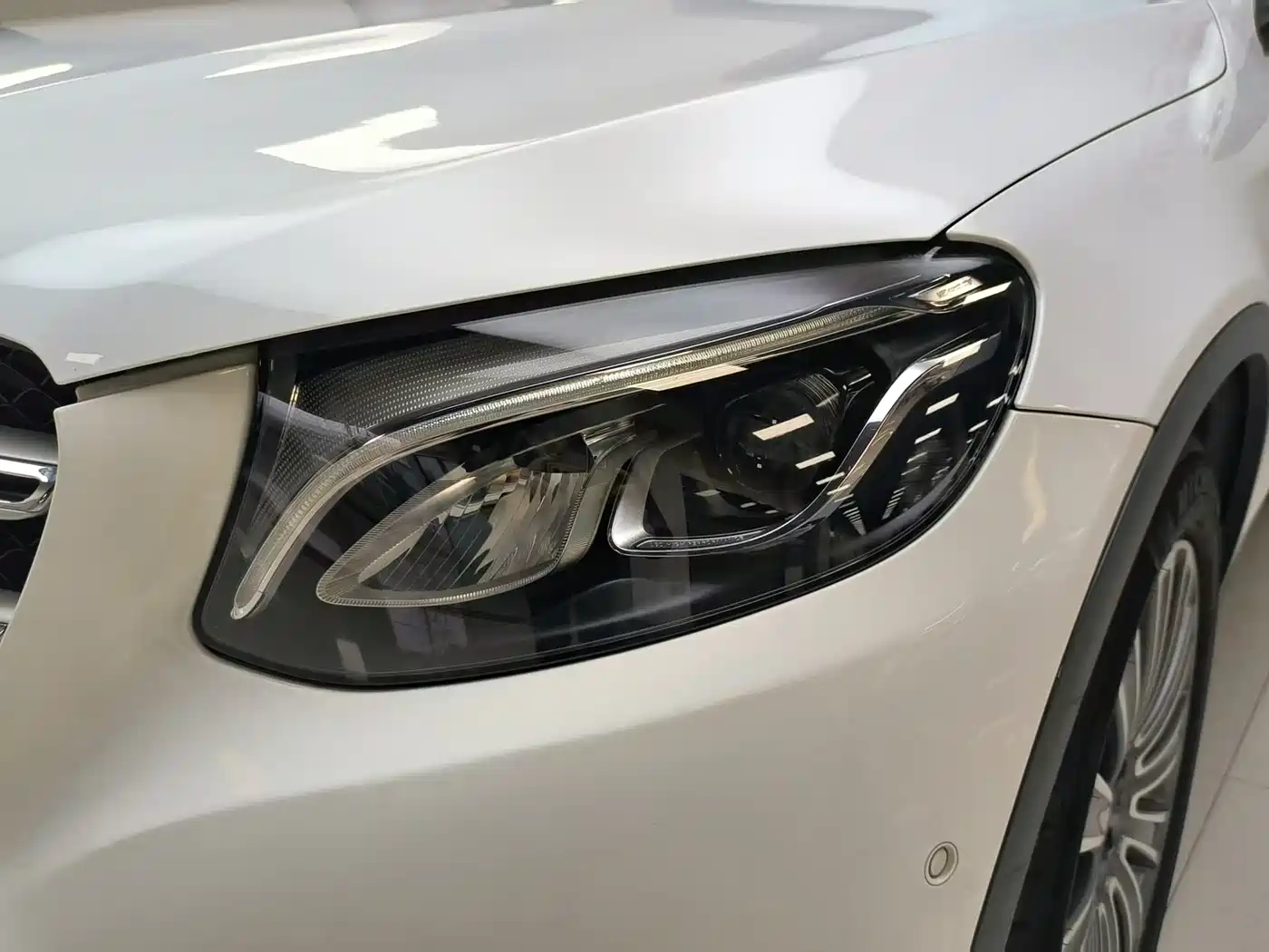 Mercedes-Benz GLC 2016 GLC 200 4MATIC фото 3