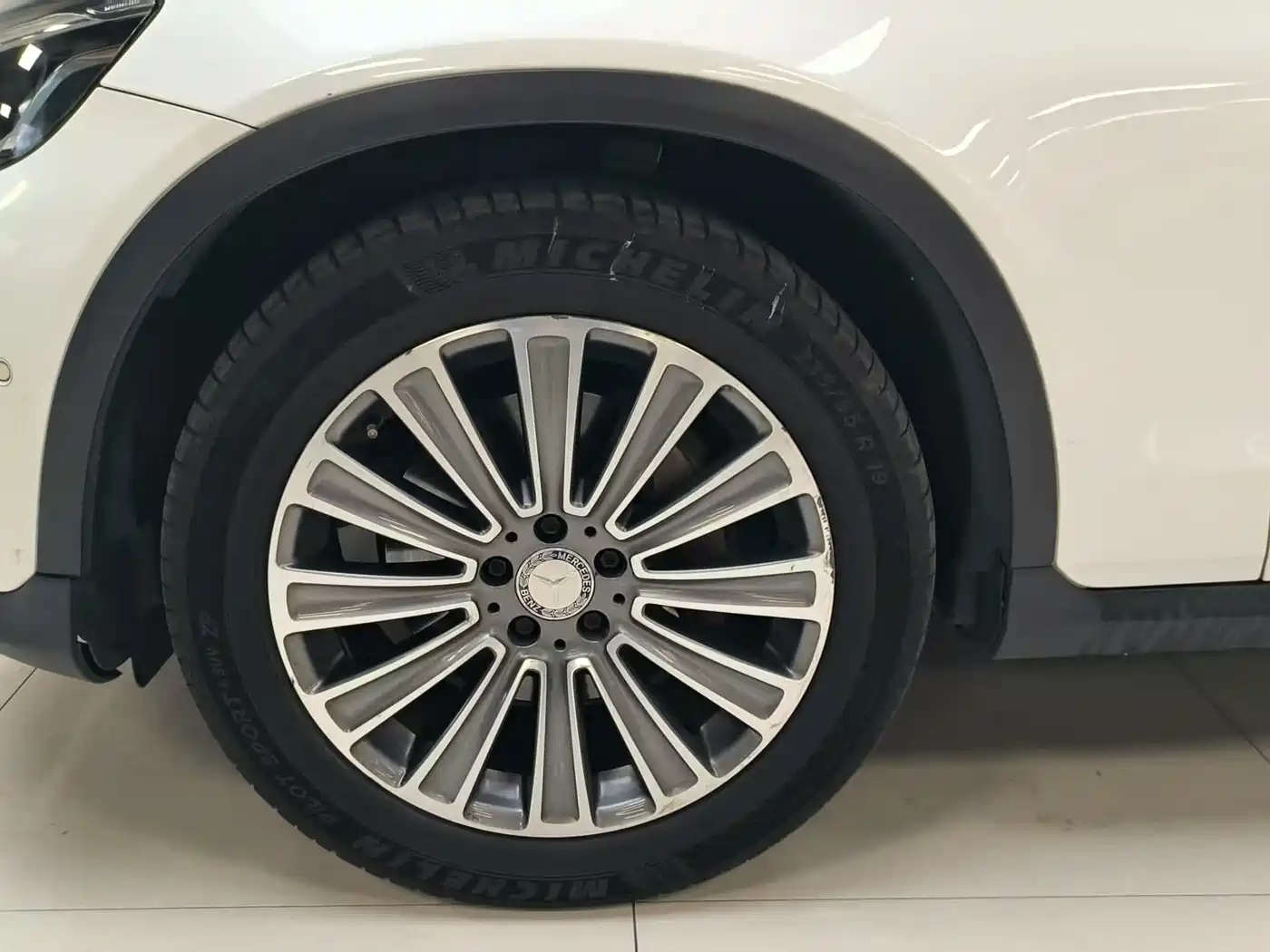 Mercedes-Benz GLC 2016 GLC 200 4MATIC фото 2