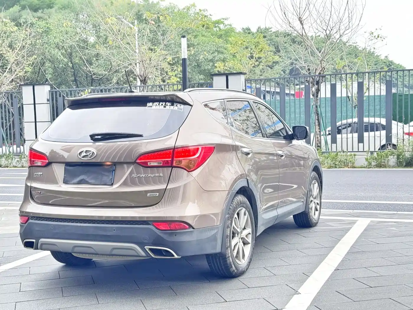 Hyundai Santa Fe 2013 Facelift 2.4L Automatic 4WD Premium фото 9