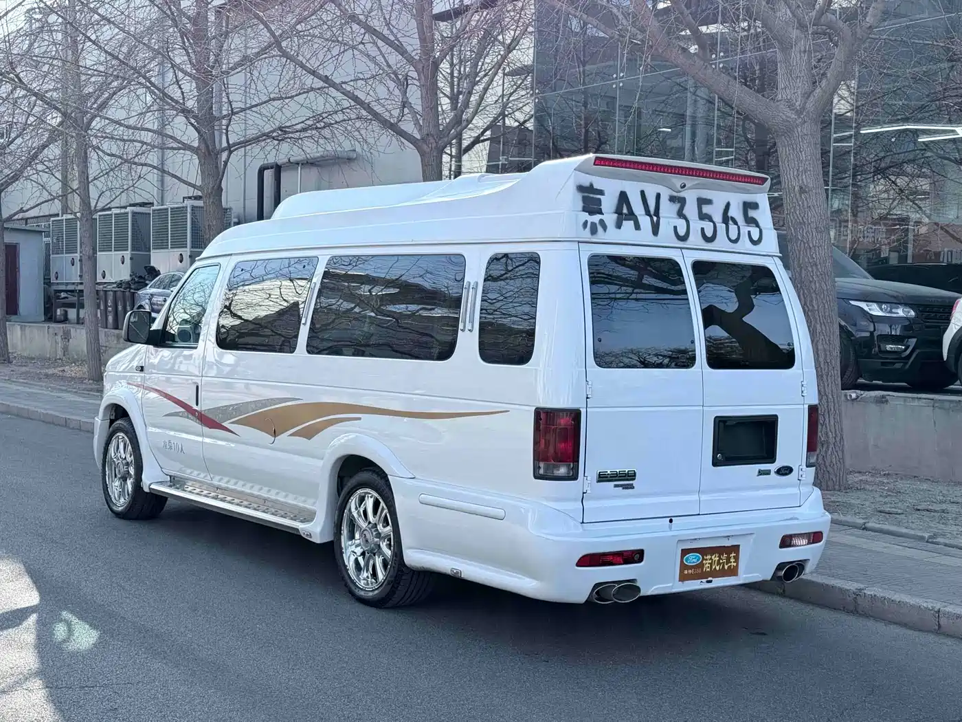 Ford E350 2015 2011 5.4L Platinum Limited Edition