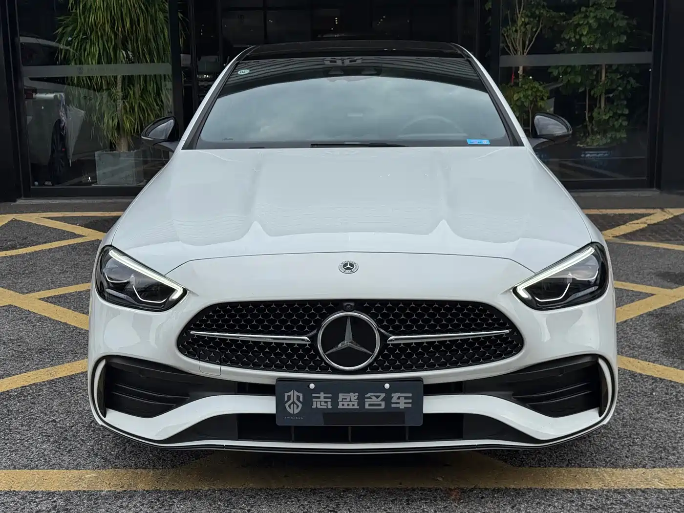 Mercedes-Benz C-Class 2024 C 260 L Night Edition Sport фото 2