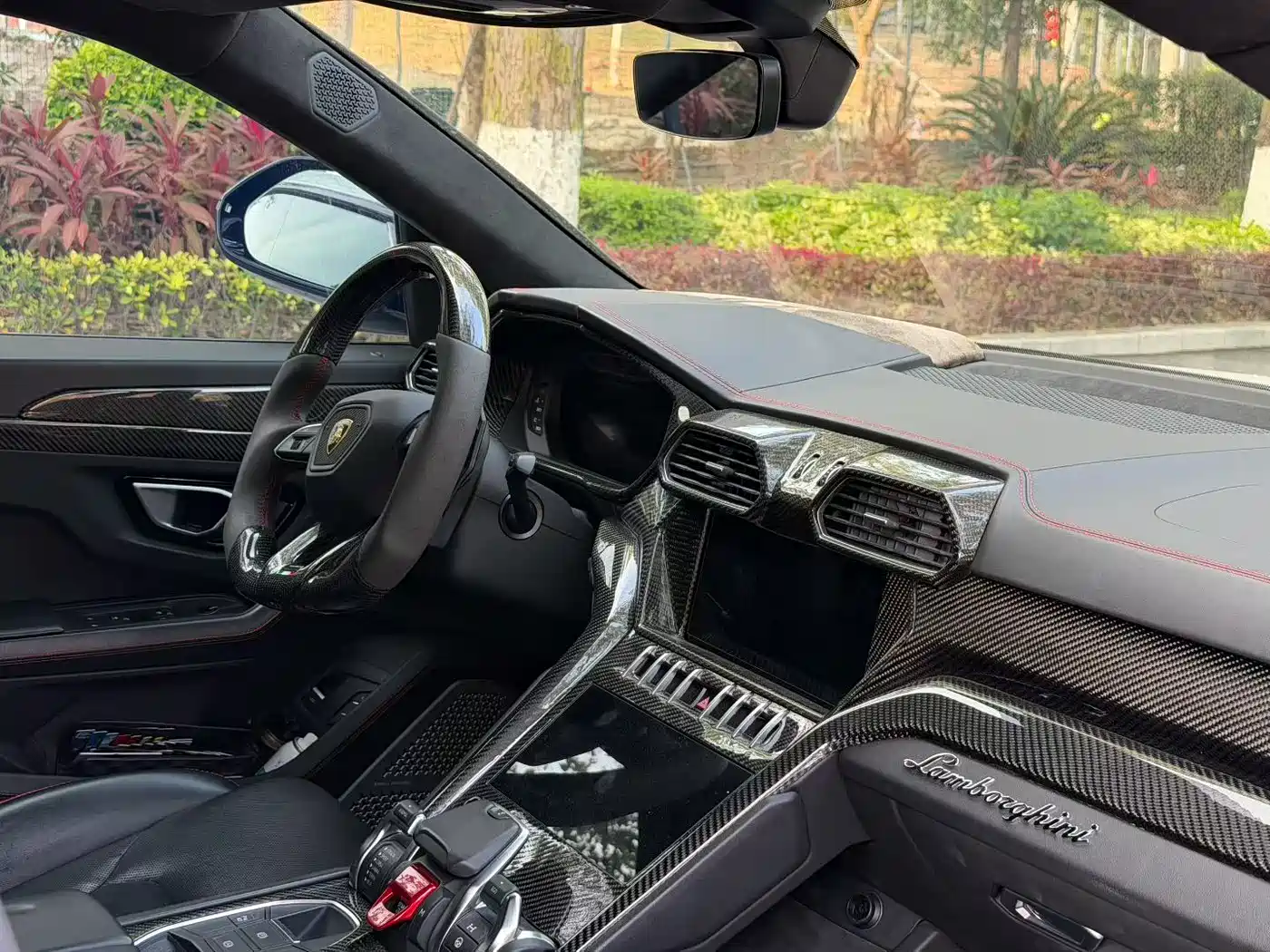 Lamborghini Urus 2018 4.0T V8 фото 6