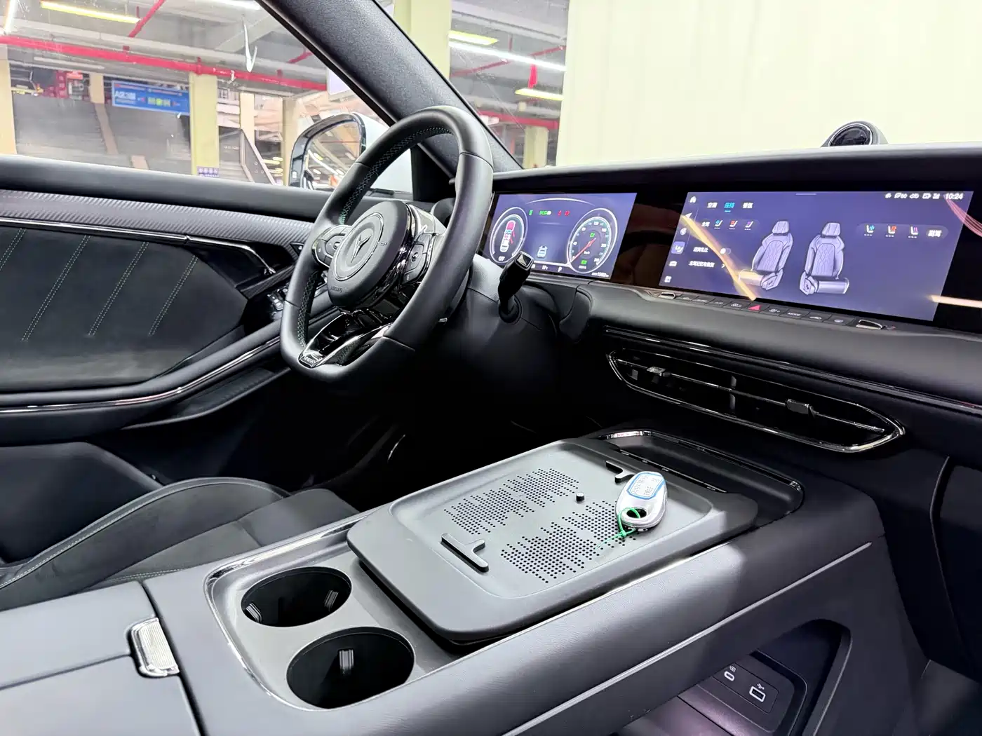 Voyah Auto VOYAH FREE 2025 318 318km RWD Touring Edition фото 11
