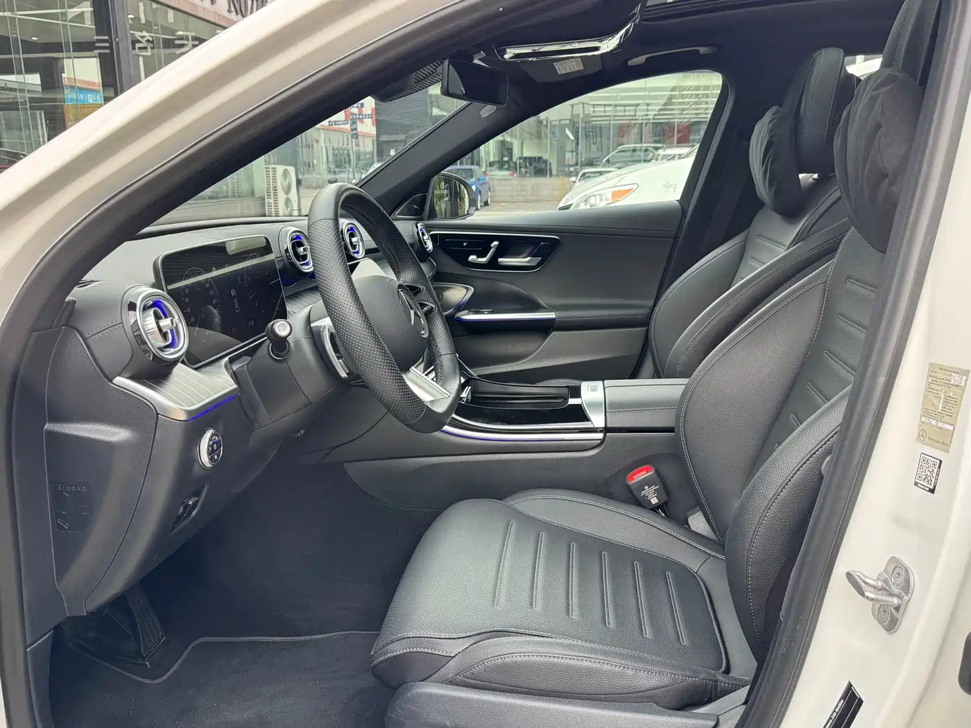 Mercedes-Benz C-Class 2024 C 260 L Night Edition Sport фото 6