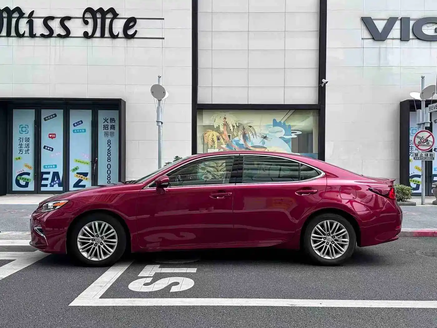 Lexus ES 2015 200 Comfort Edition фото 3
