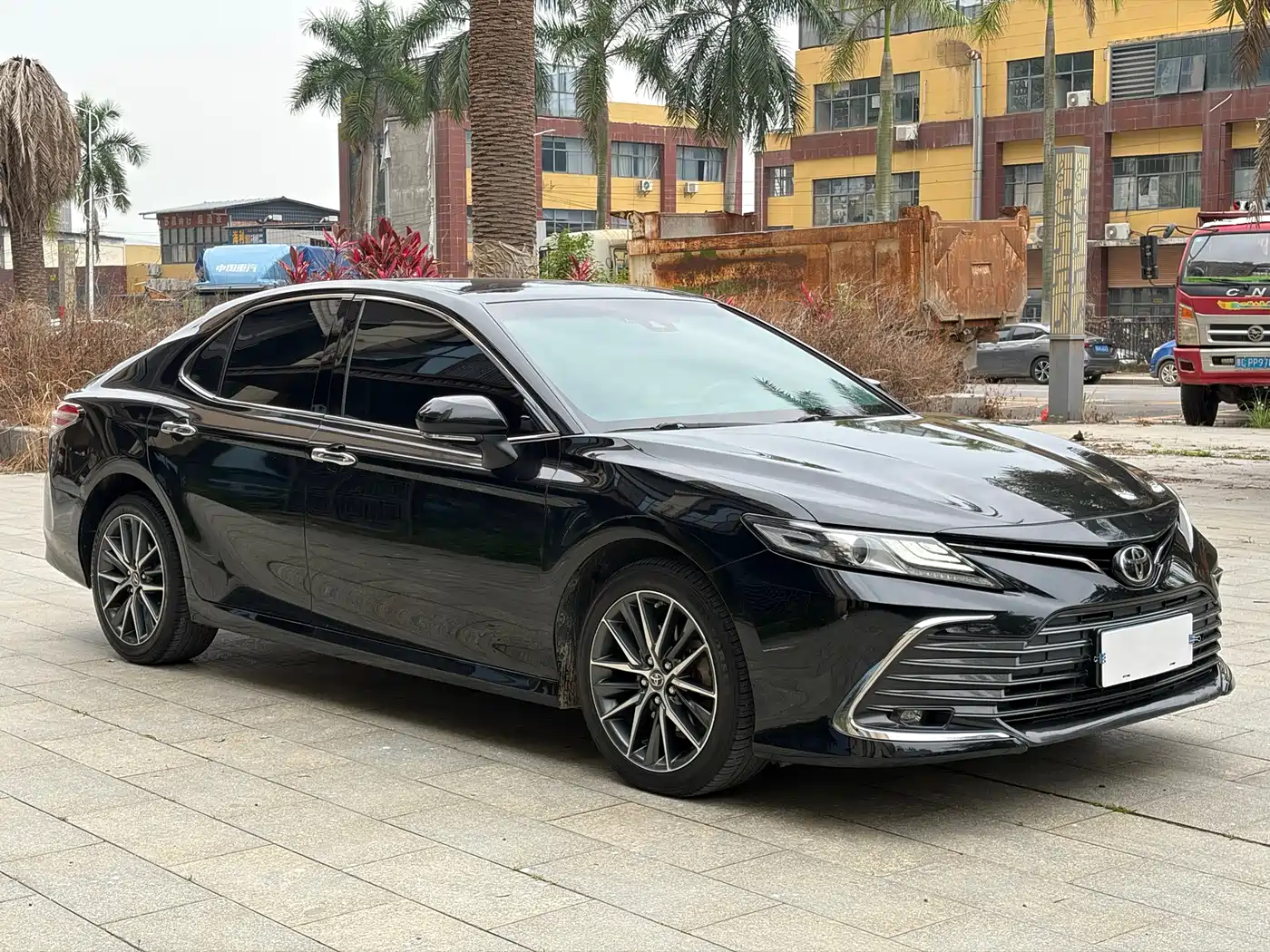 Toyota Camry 2021 2.5G Luxury Edition фото 3