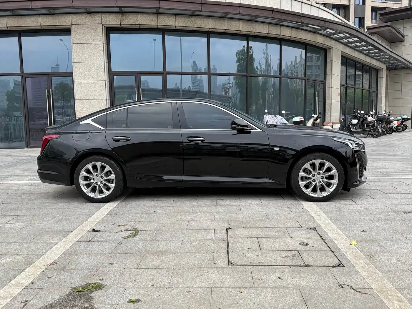 Cadillac CT5 2021 28T Luxury фото 4