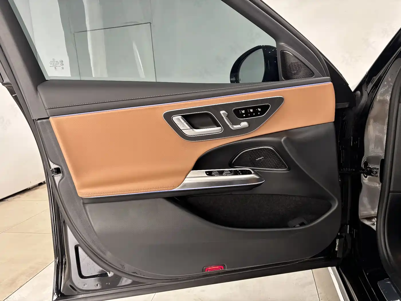 Mercedes-Benz E-Class 2024 Facelift E 300 L Fashion Sport фото 10