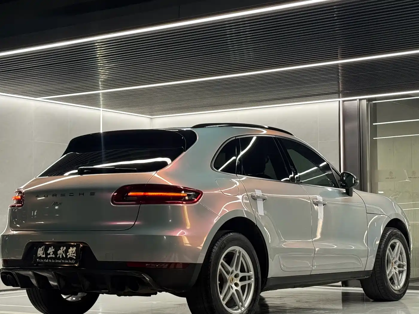 Porsche Macan 2017 Macan 2.0T фото 18