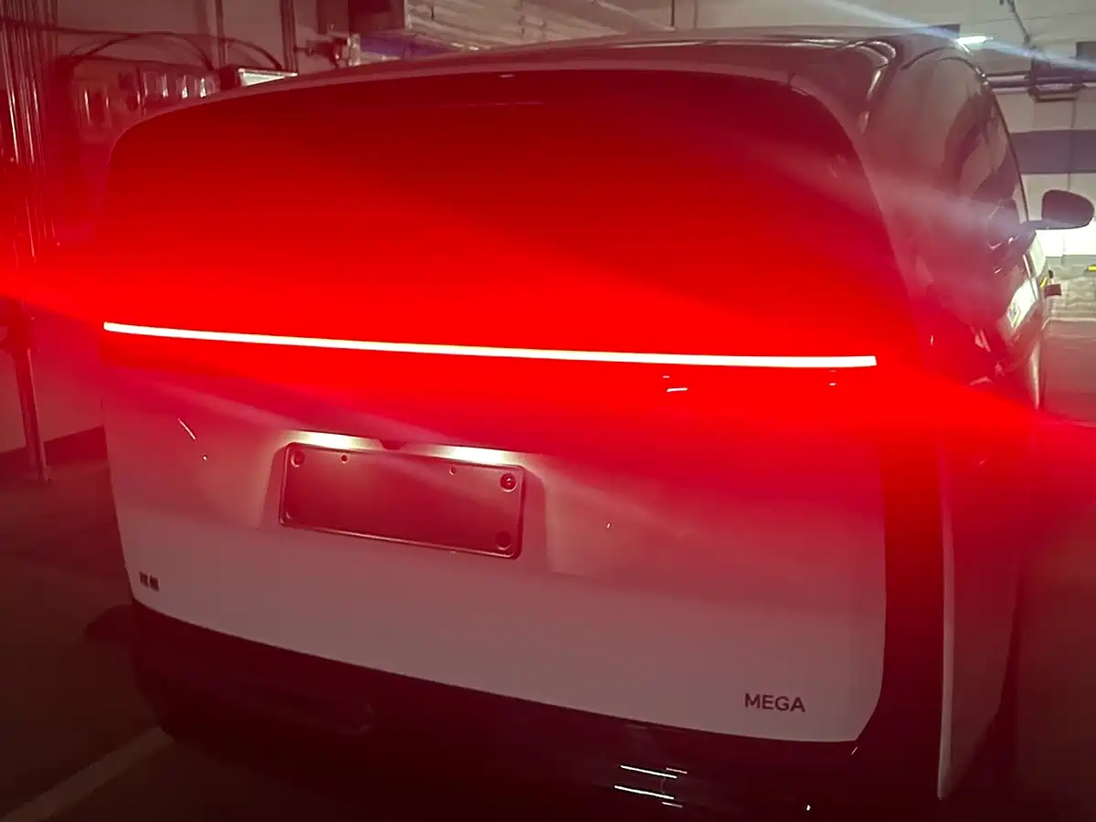 2026 Li Auto MEGA