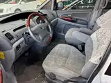 صورة 4 - Toyota Previa