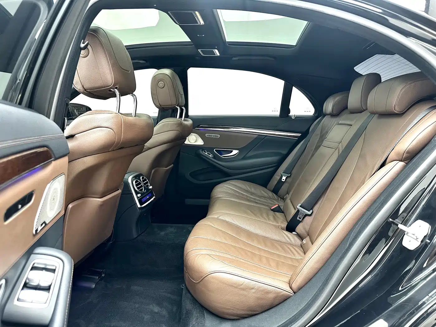 Mercedes-Benz S-Class 2016 S 320 L Business Edition фото 12
