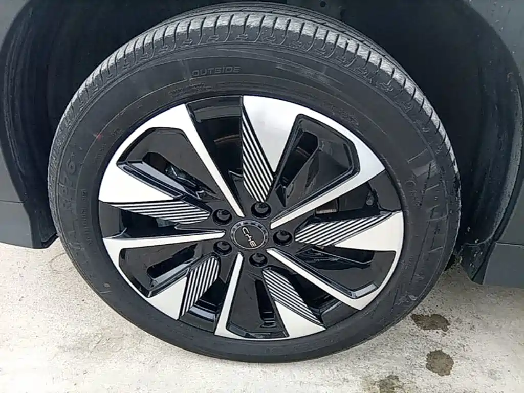 BYD Song PLUS PHEV 2025 2025 DM-i Smart Drive Edition 112KM Noble