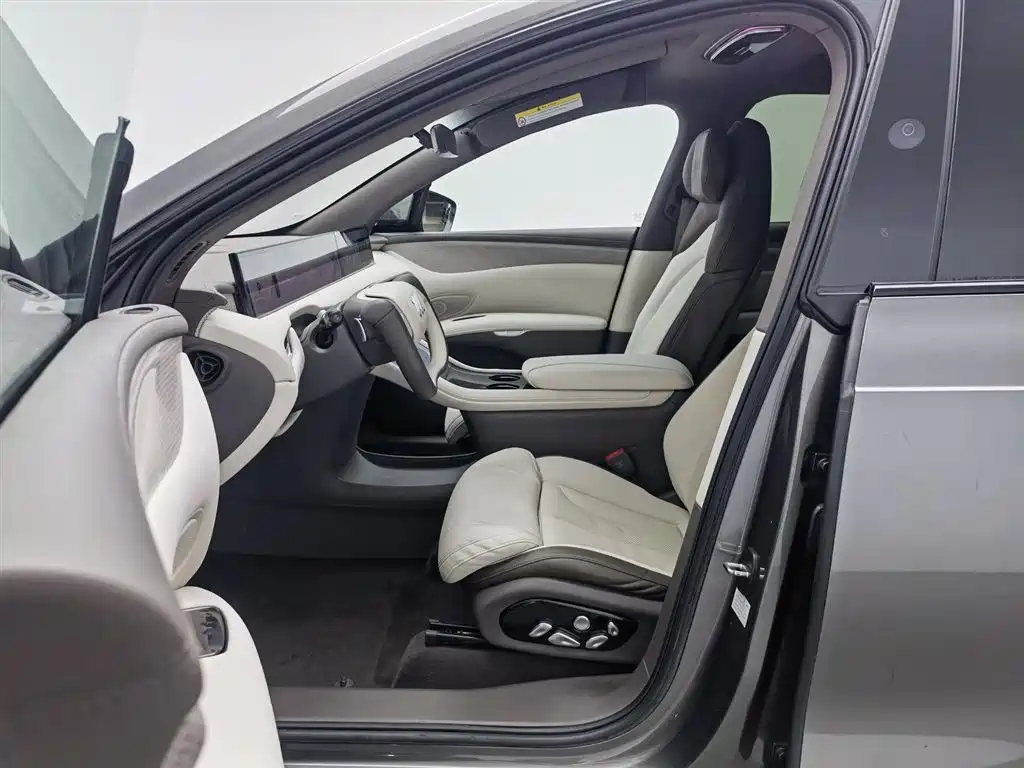 ZHIJI AUTOMOBILE ZHIJI LS7