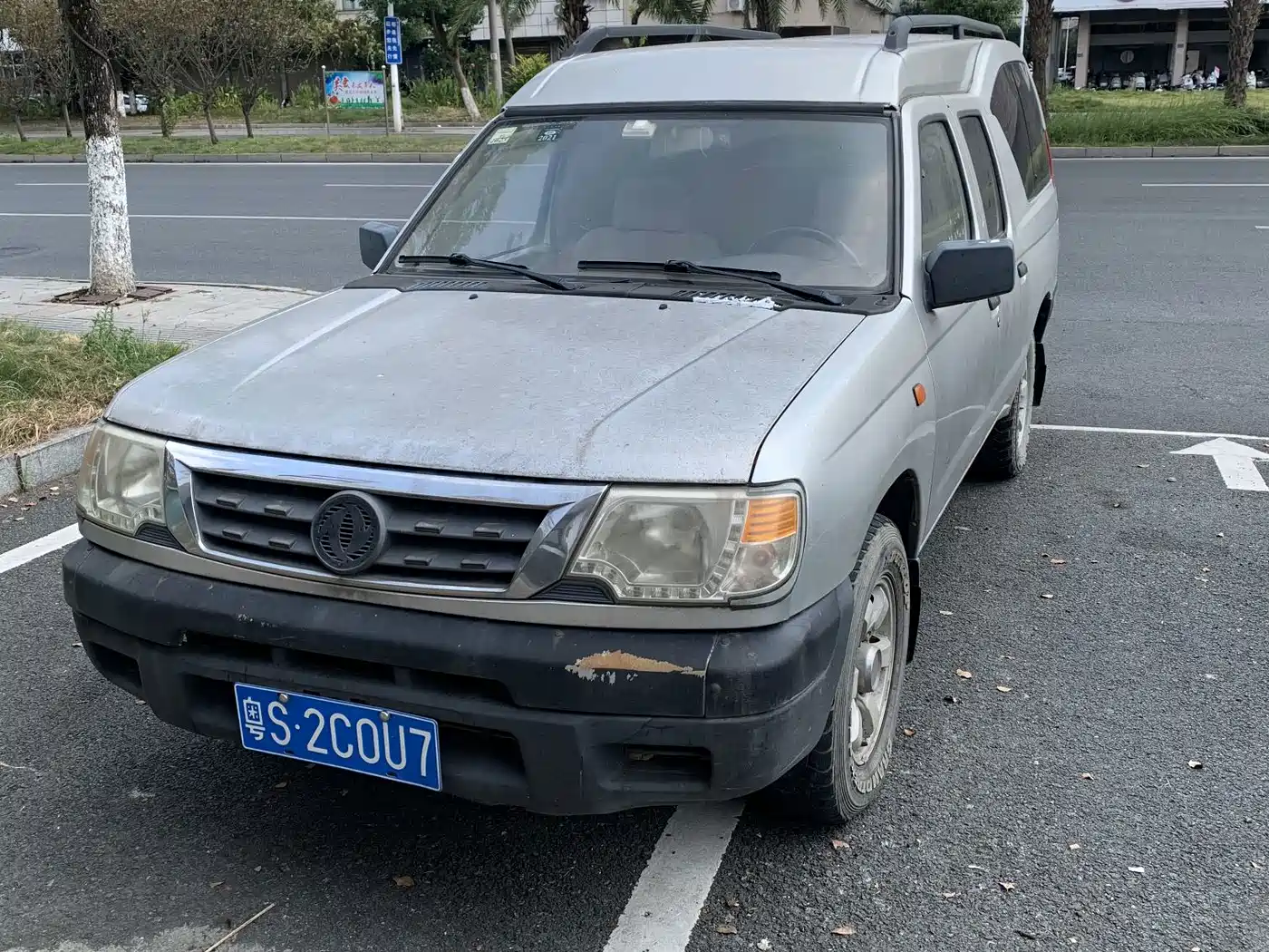 Dongfeng Ruiqi 2015 2015 2.5T Elite Edition Diesel 2WD Luxury ZD25TCI