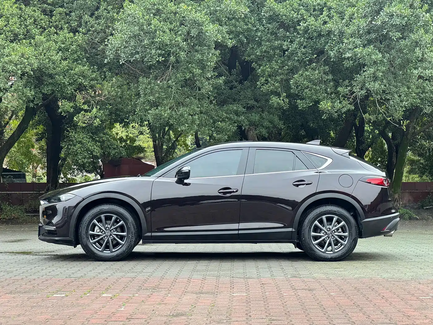 MAZDA CX-4
