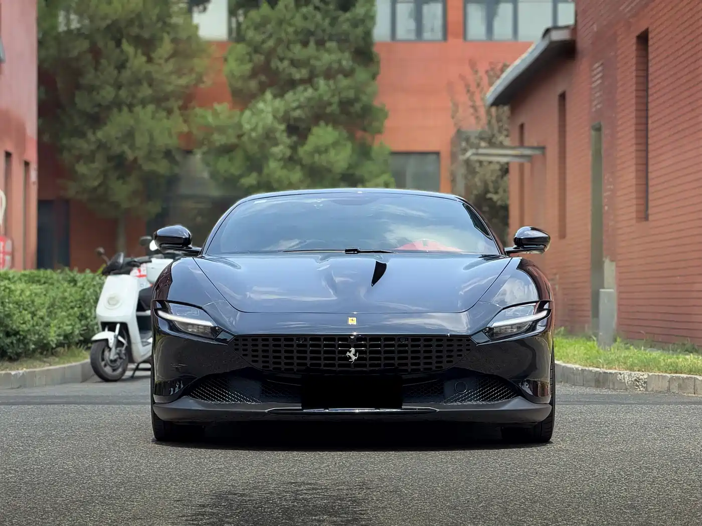 Ferrari Roma 2021 2020 3.9T V8