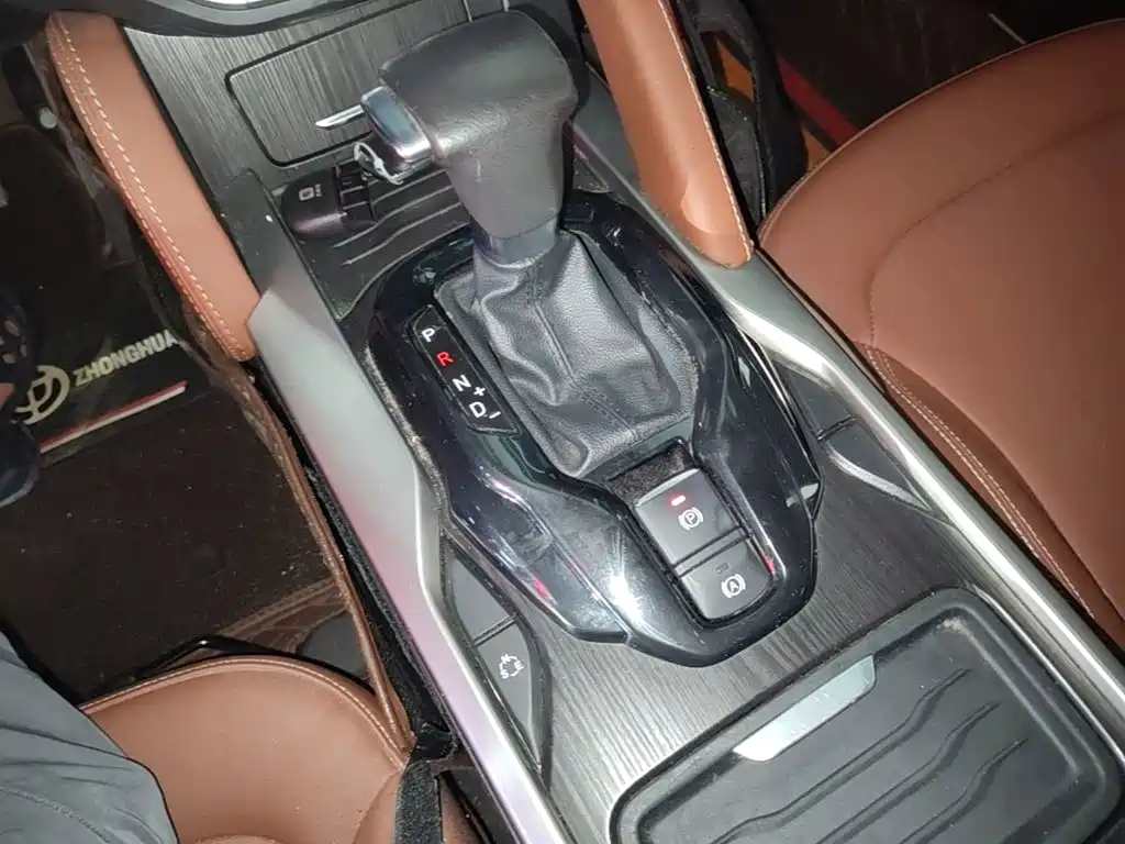 Zhonghua V6 2018 2018 1.5T Automatic Premium