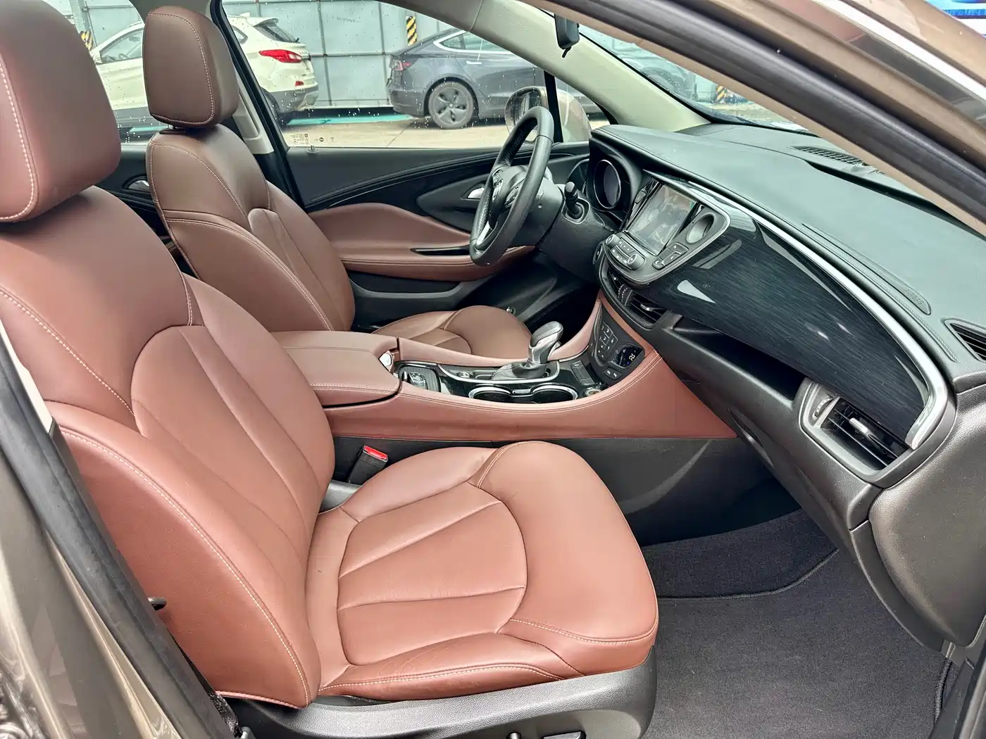 Buick Envision Plus 2019 20T FWD Luxury Model China VI фото 12