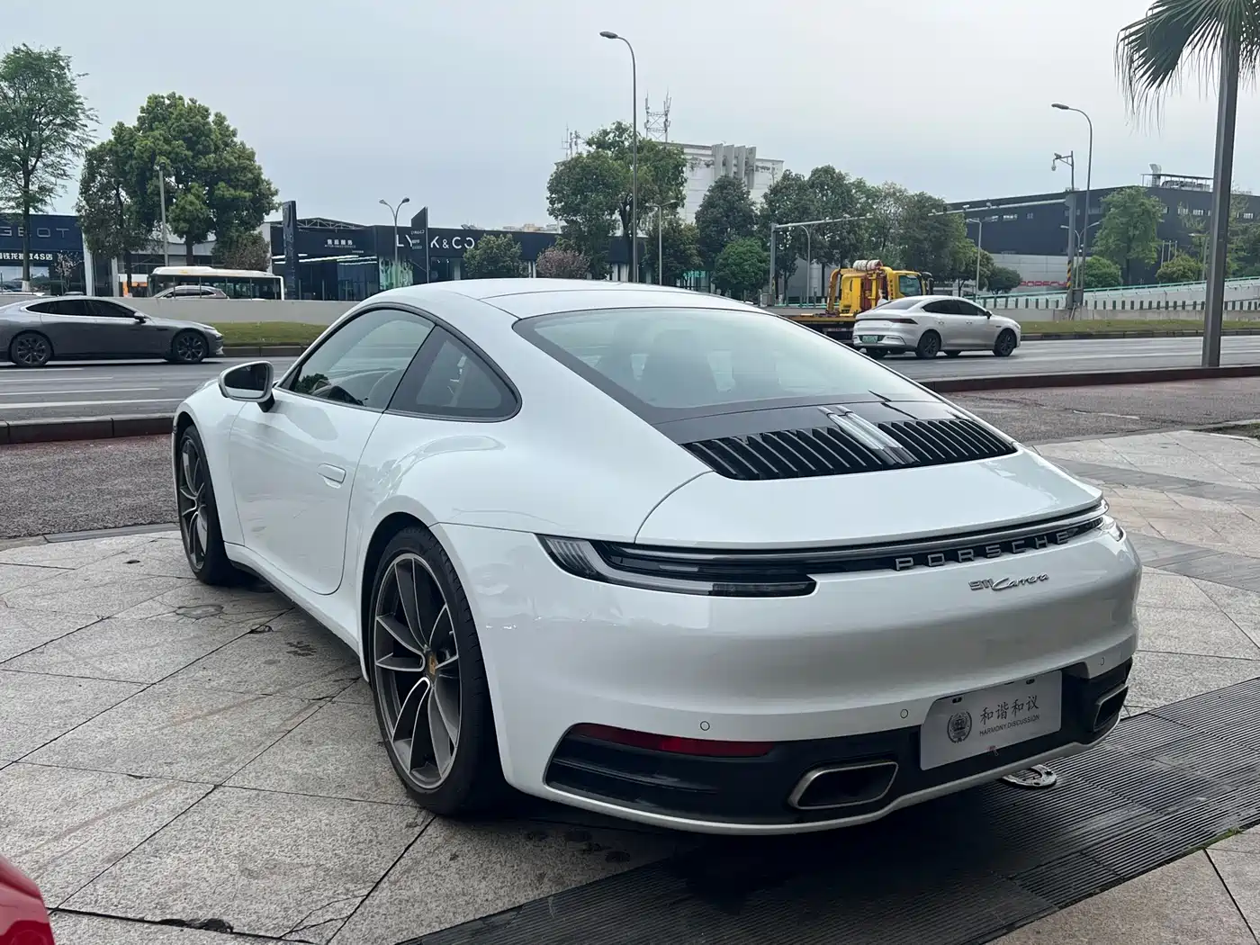 Porsche 911 2023 Carrera 3.0T фото 8