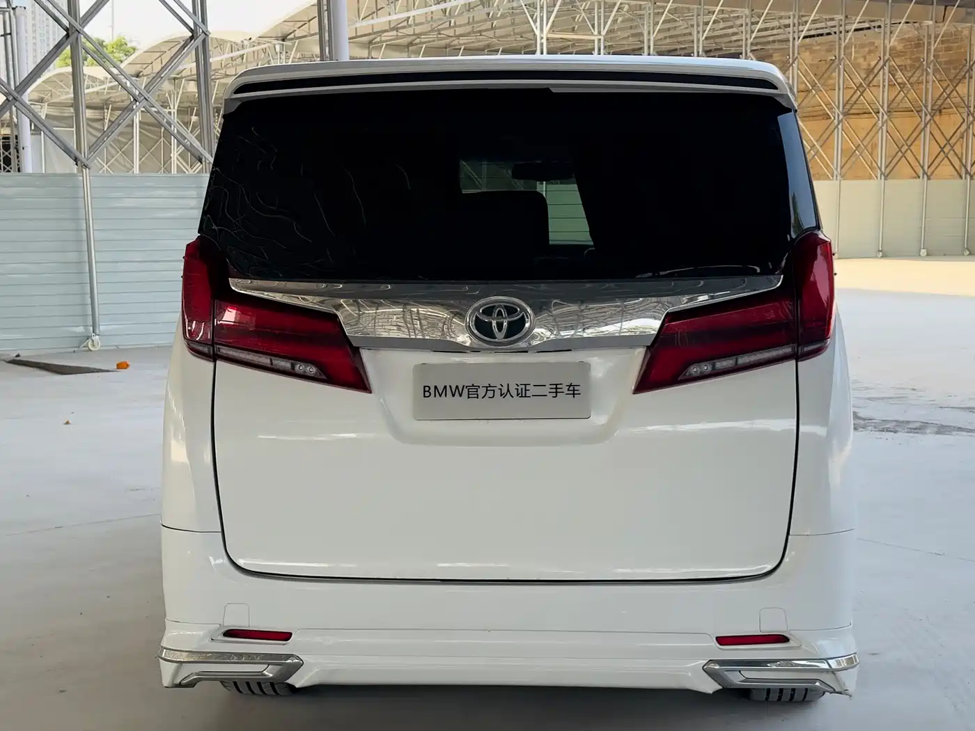 Toyota Alphard 2012 3.5L Premium Edition фото 11