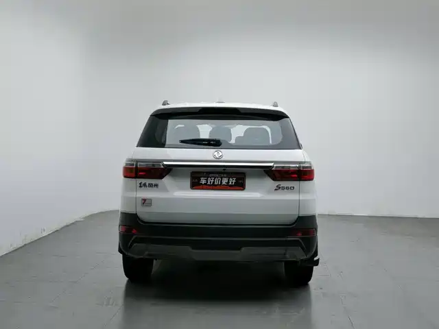 Dongfeng Fengguang Fengguang S560 2018 1.8L CVT Premium Edition — фото 4