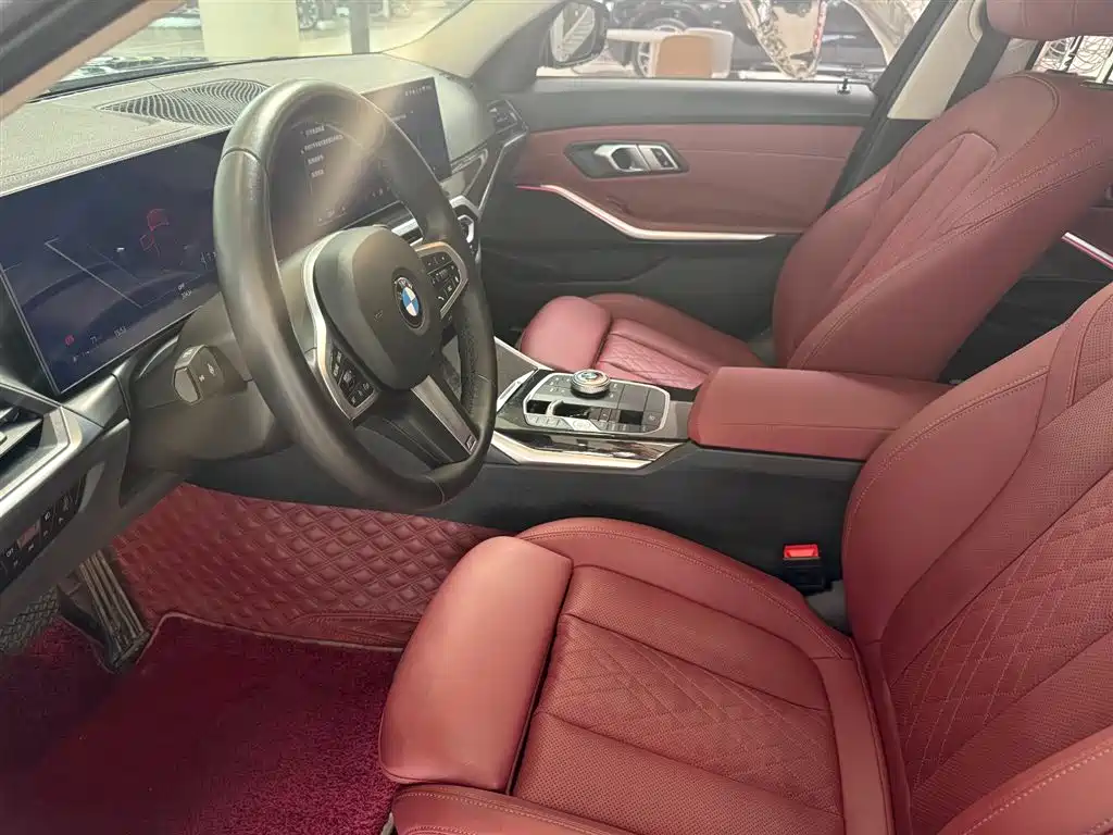 BMW 3 Series 2024 325Li M Sport Package фото 9