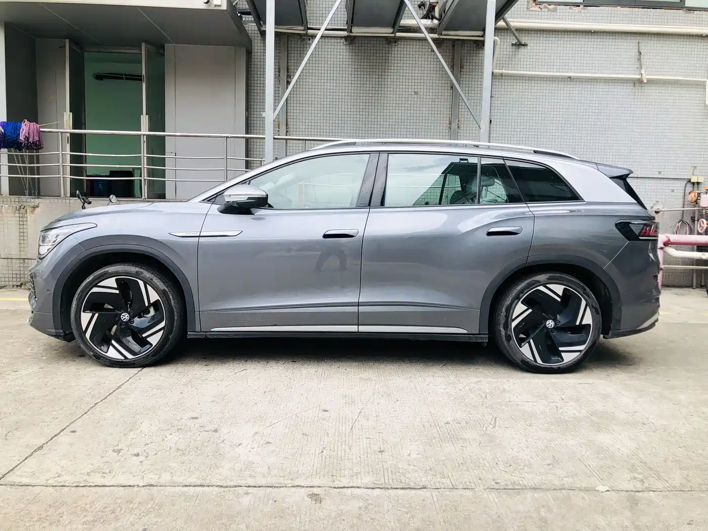 Volkswagen ID.6 X 2024 2023 Upgraded Powerful AWD Edition