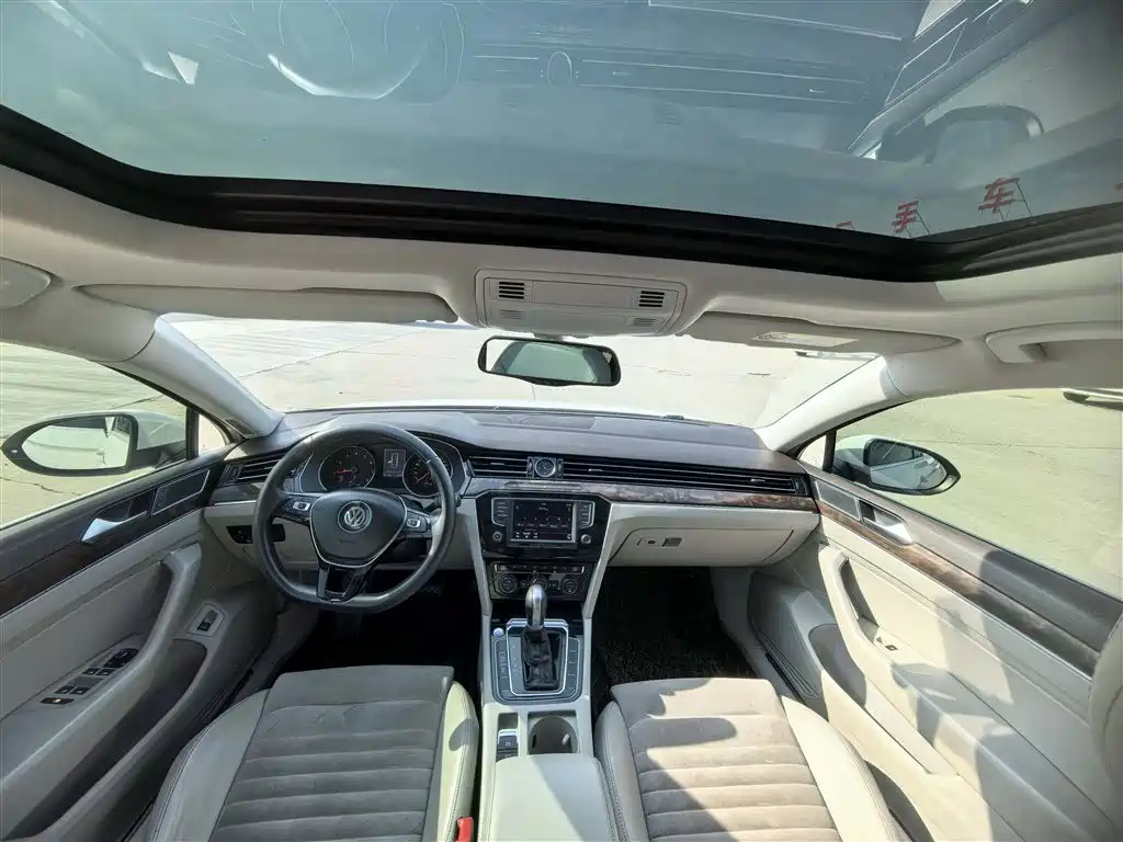 Volkswagen Magotan 2017 380TSI DSG Luxury фото 12