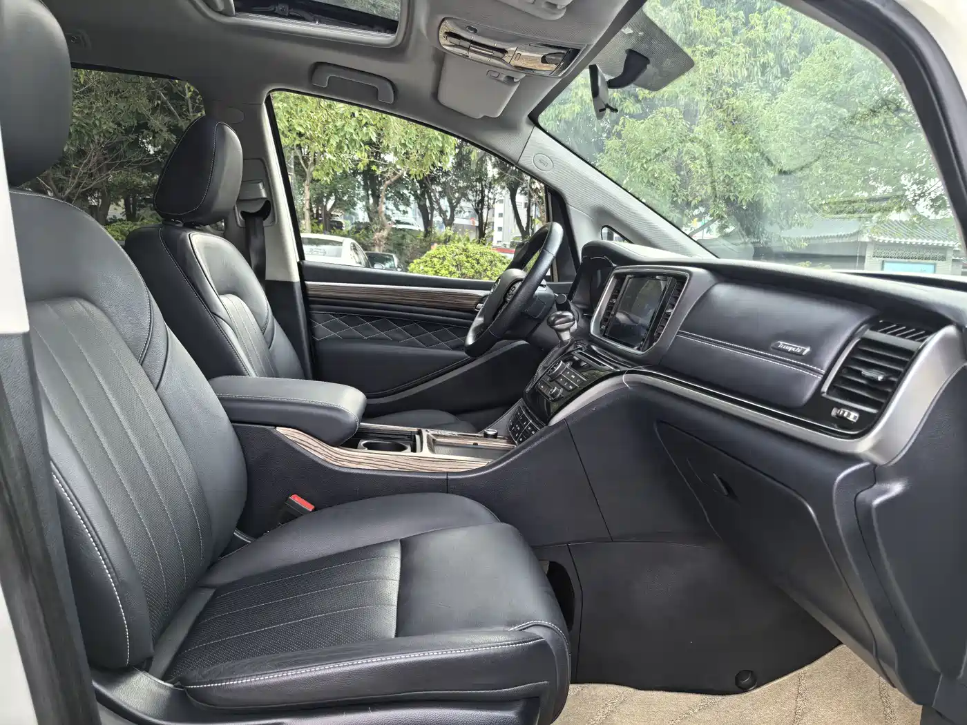 GAC Trumpchi Trumpchi M8 2020 390T Premium фото 13