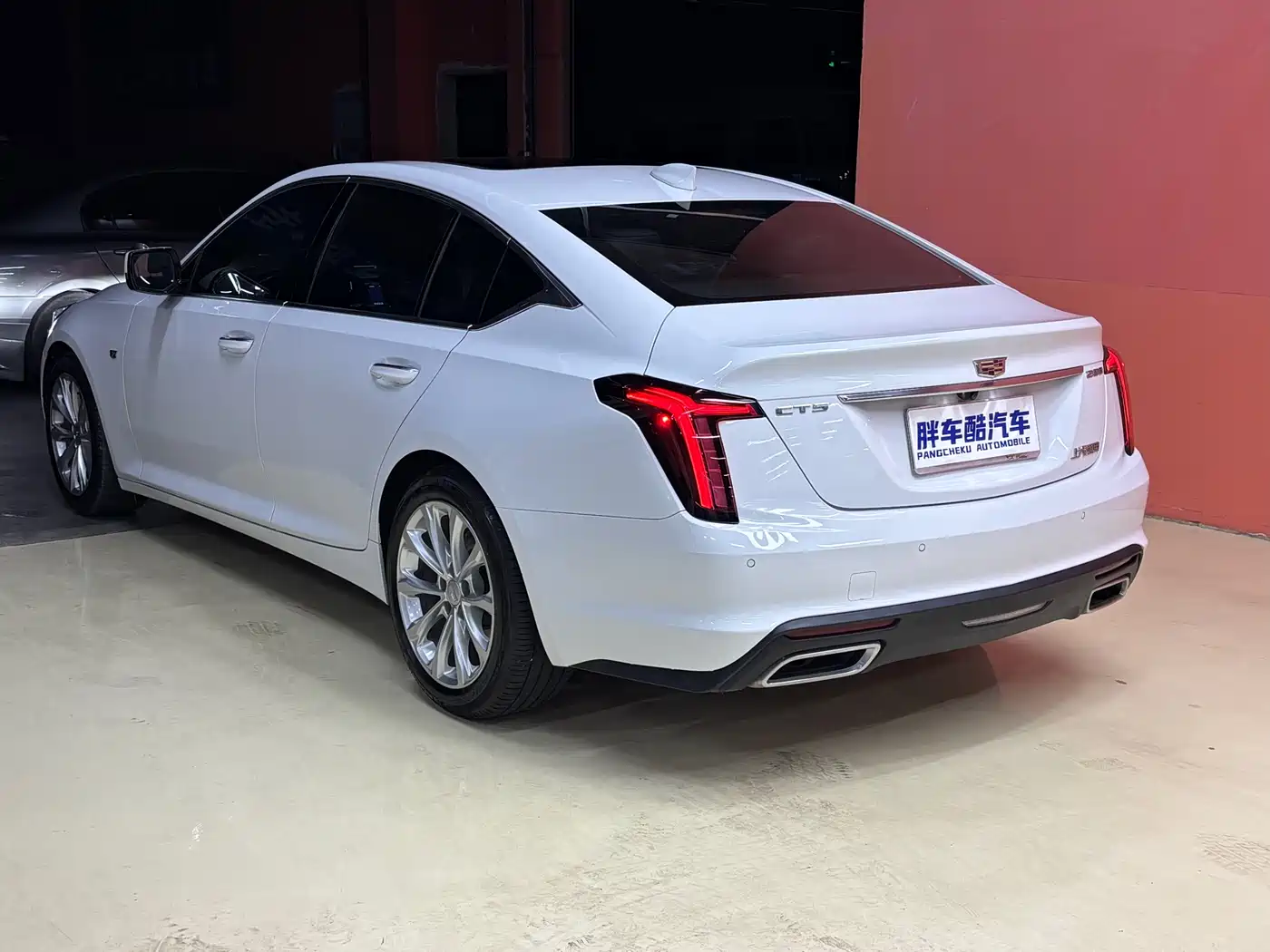 CADILLAC CT5