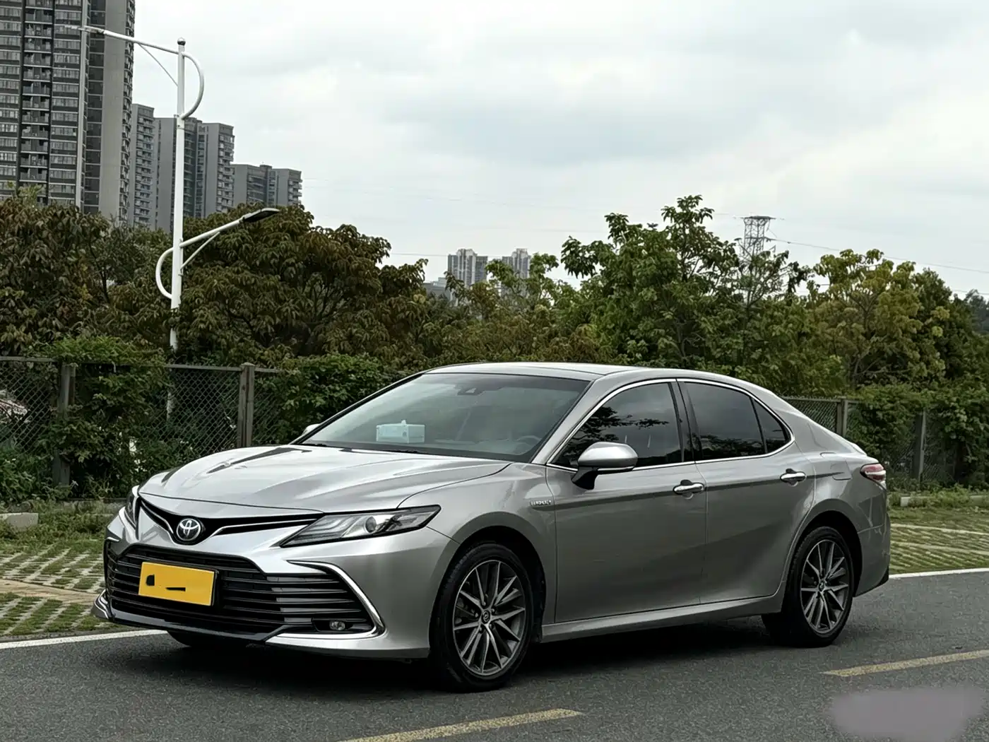 Toyota Camry 2021 Hybrid 2.5HG Luxury Edition