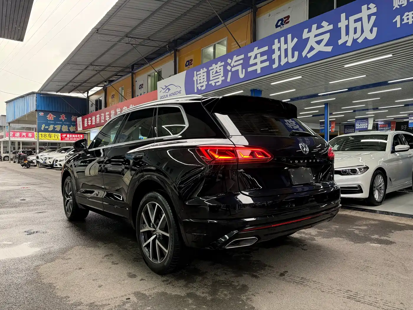 Photo 23 - Volkswagen Touareg