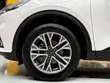 Photo 25 - Ford Escape