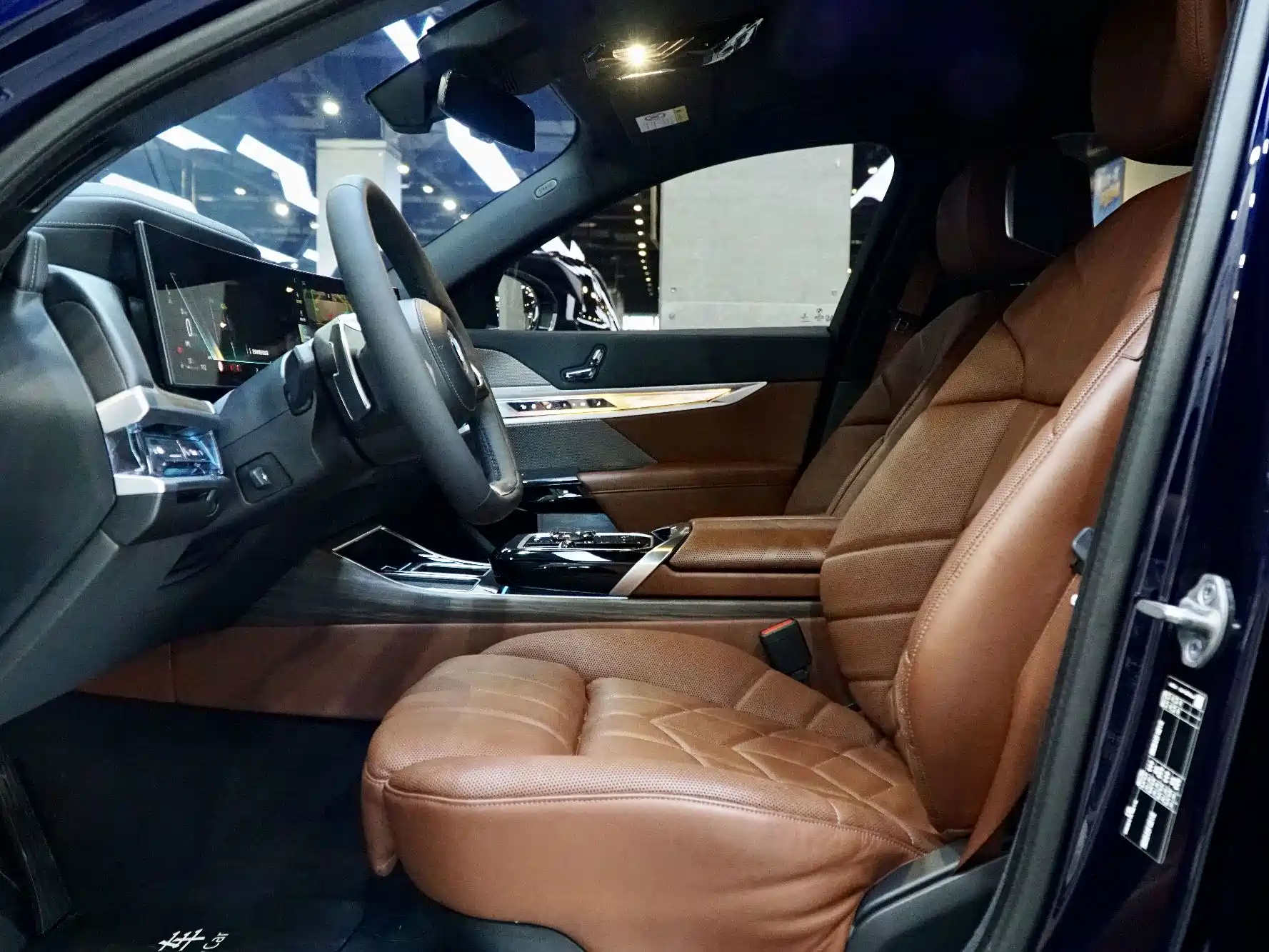 Photo 5 - BMW 7 Series