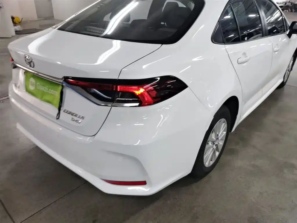 Toyota Corolla 2022 1.2T S-CVT Pioneer PLUS Edition фото 8