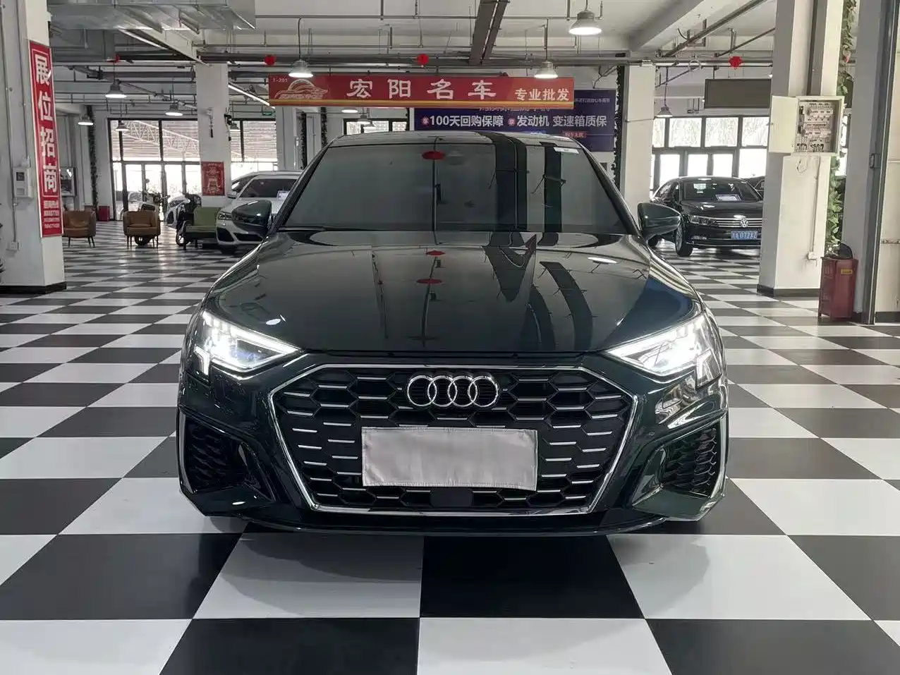 Audi A3 2023 A3L Limousine 35 TFSI Fashion Sport фото 2