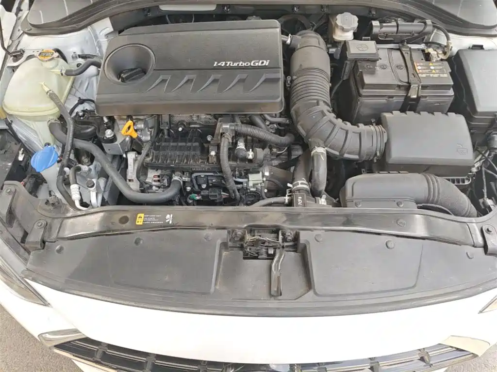 Hyundai Elantra 2020 1.4T DCT Dynamic·Vitality фото 20