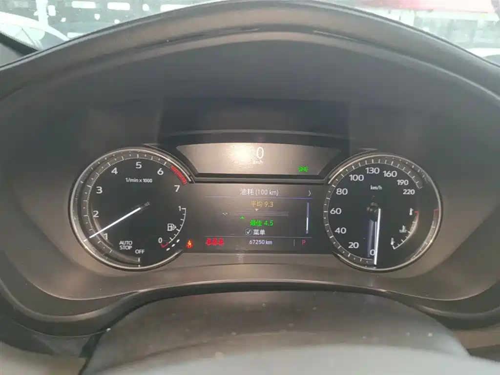 CADILLAC XT4